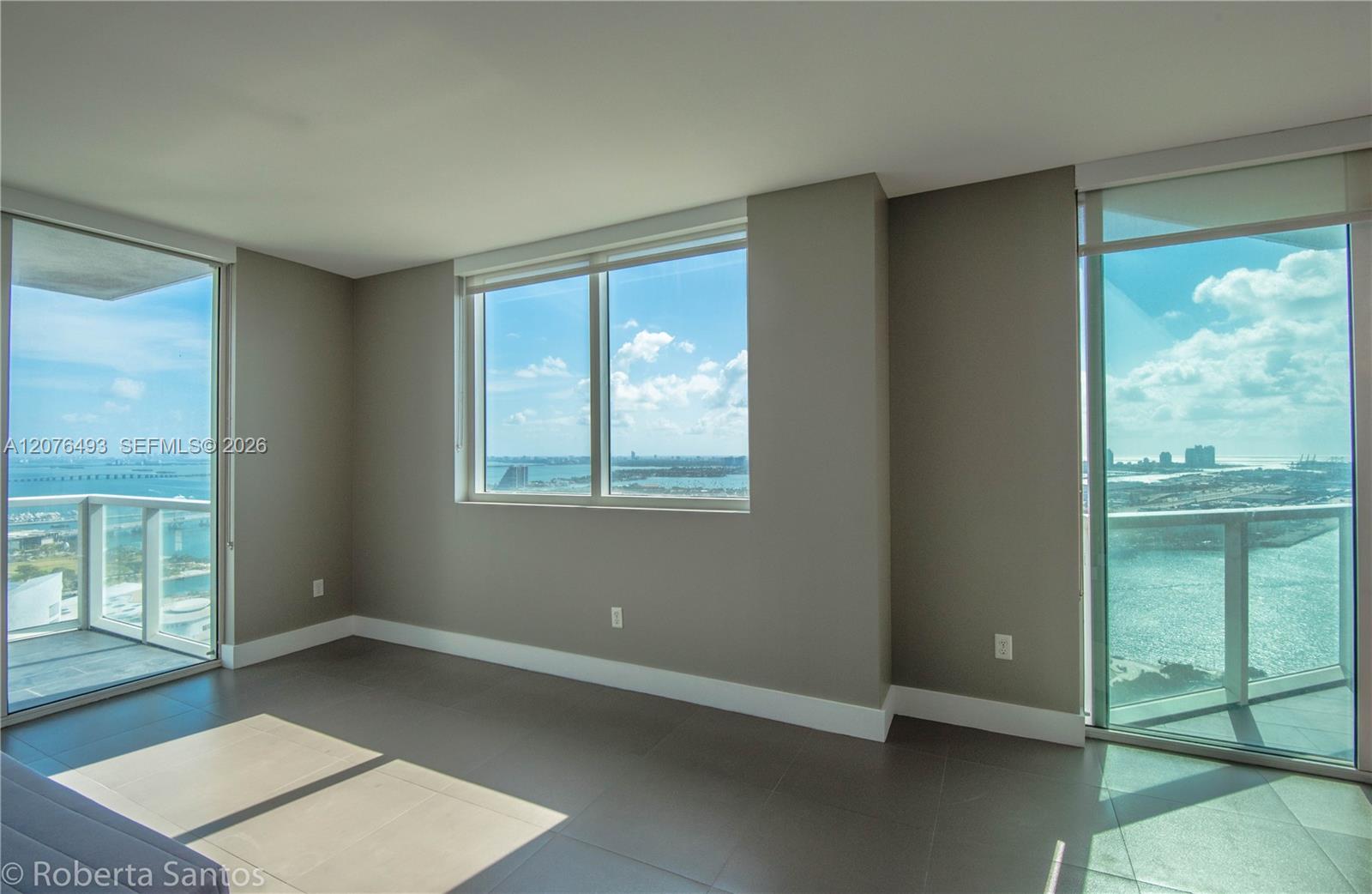 244 Biscayne Boulevard 3802 Property Photo 13