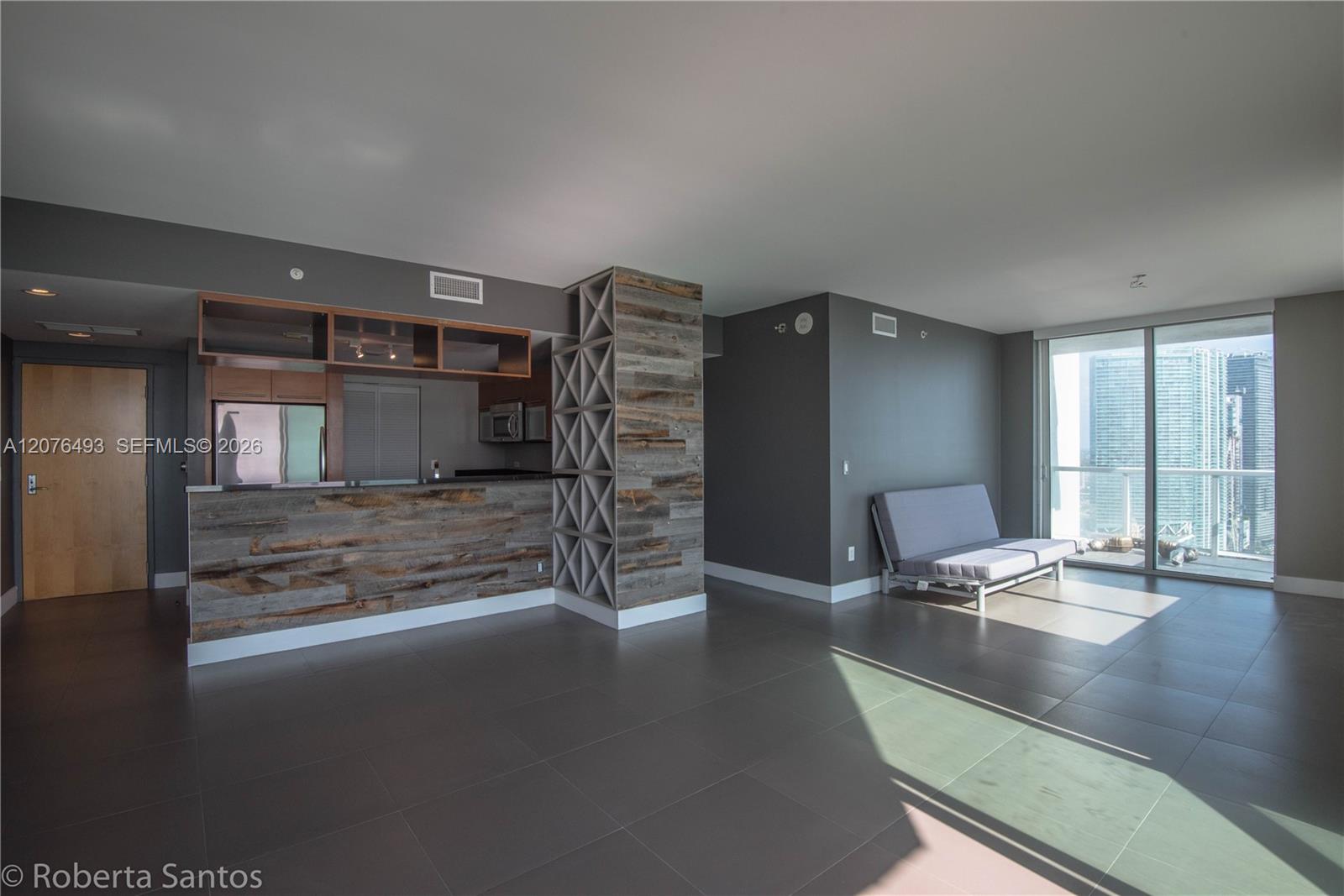 244 Biscayne Boulevard 3802 Property Photo 17