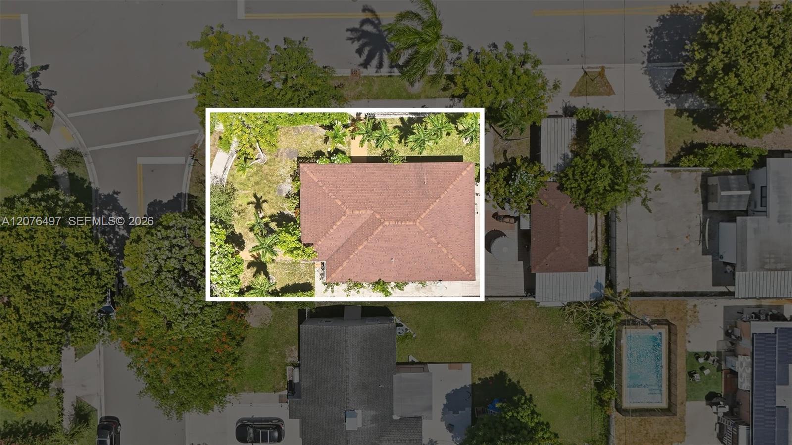 1200 Sw 18th Avenue Property Photo 3