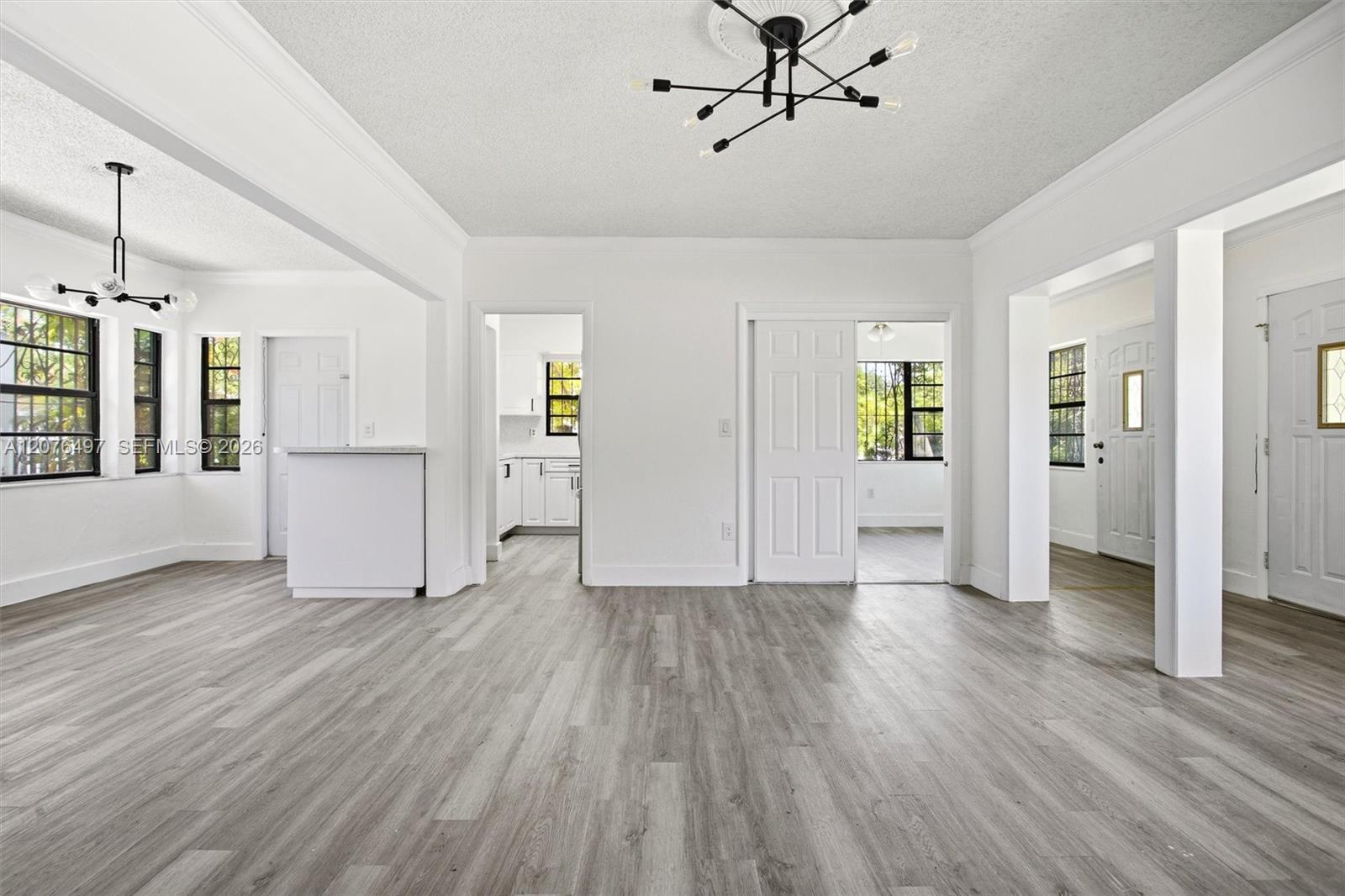 1200 Sw 18th Avenue Property Photo 10