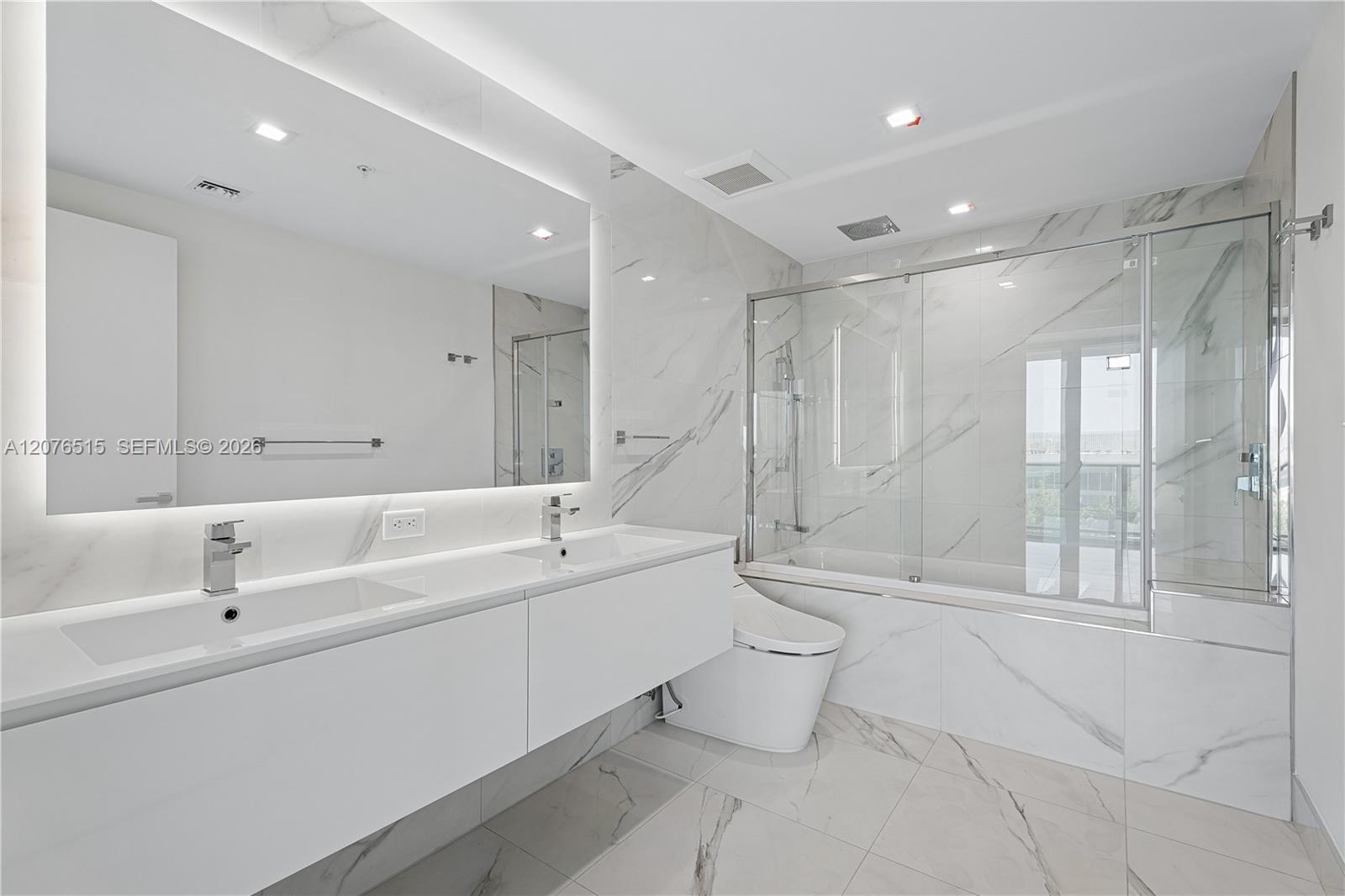 1170 E Hallandale Beach Boulevard 304 Property Photo 28