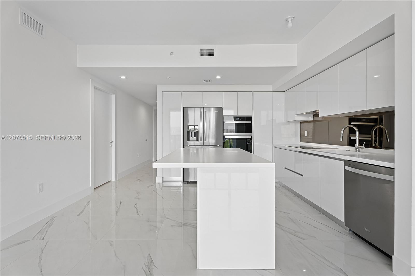 1170 E Hallandale Beach Boulevard 304 Property Photo 36