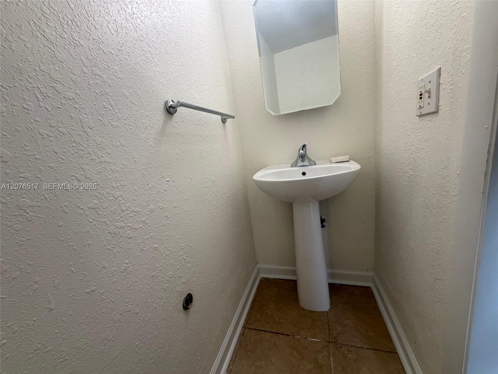 8950 Sw 69th Court 220 Property Photo 15