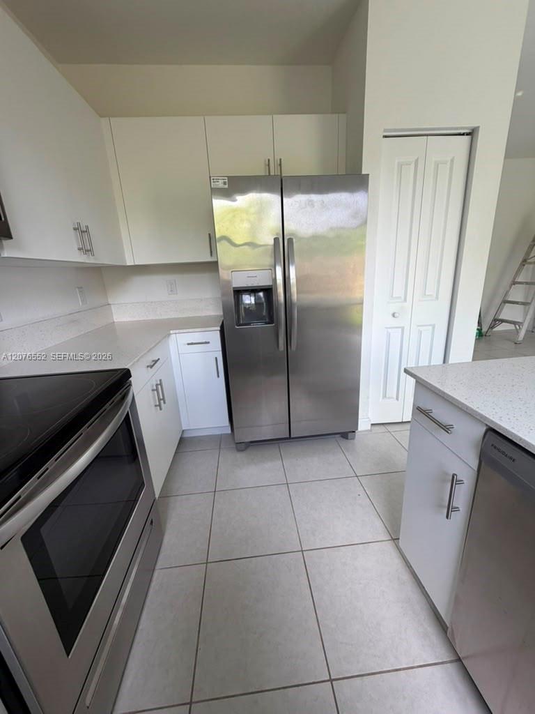 519 Ne 208th Terrace Property Photo 16