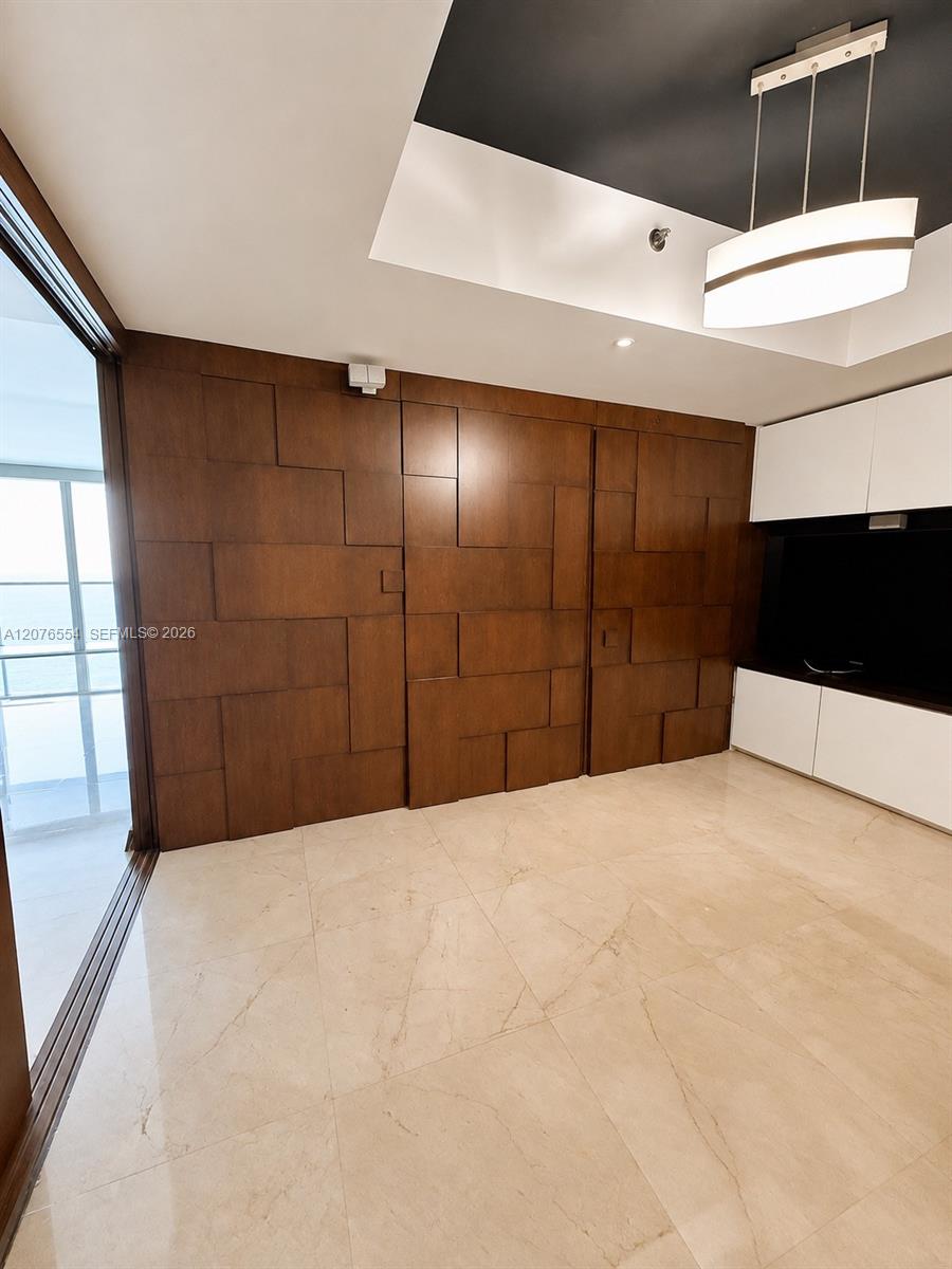 465 Brickell Avenue 5605 Property Photo 9