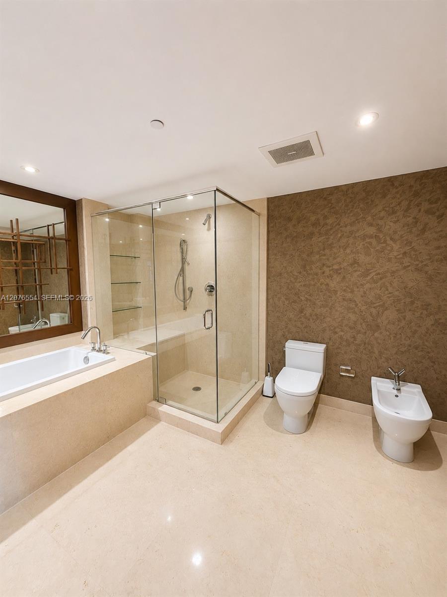 465 Brickell Avenue 5605 Property Photo 19