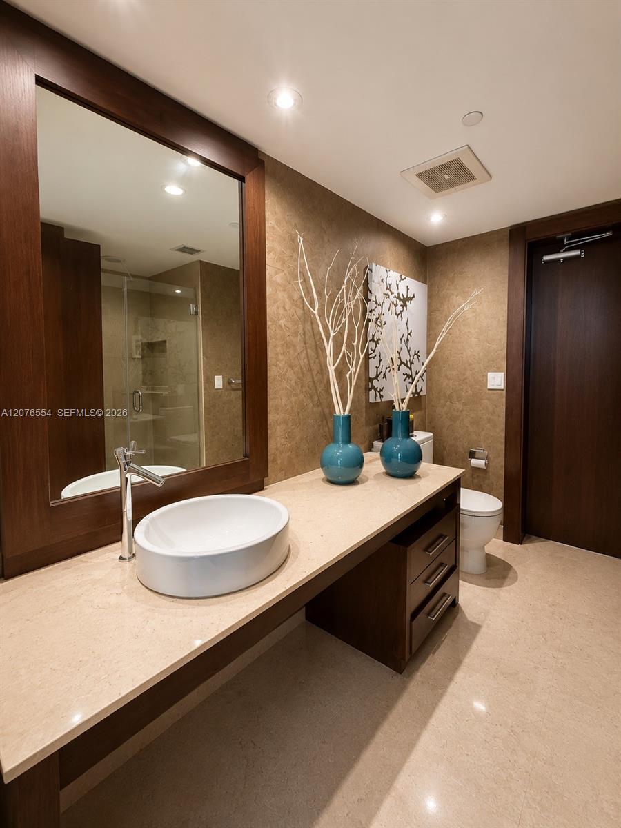 465 Brickell Avenue 5605 Property Photo 22