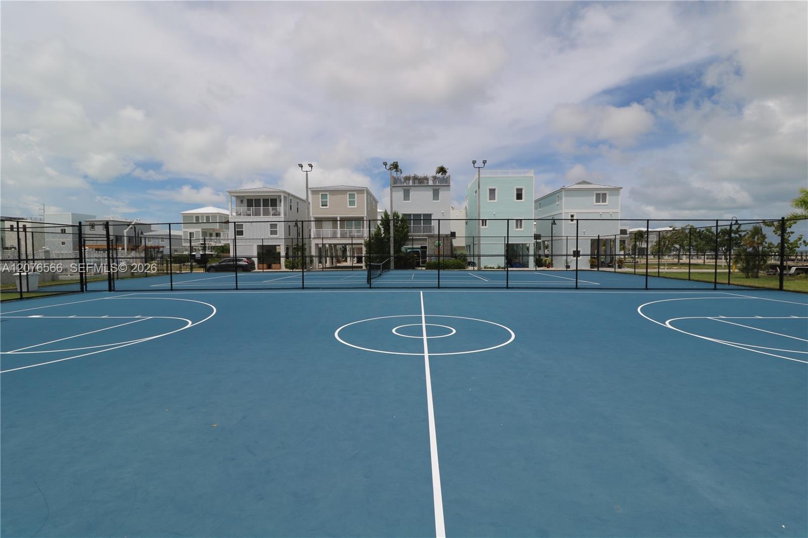 94825 Overseas Highway Property Photo 25