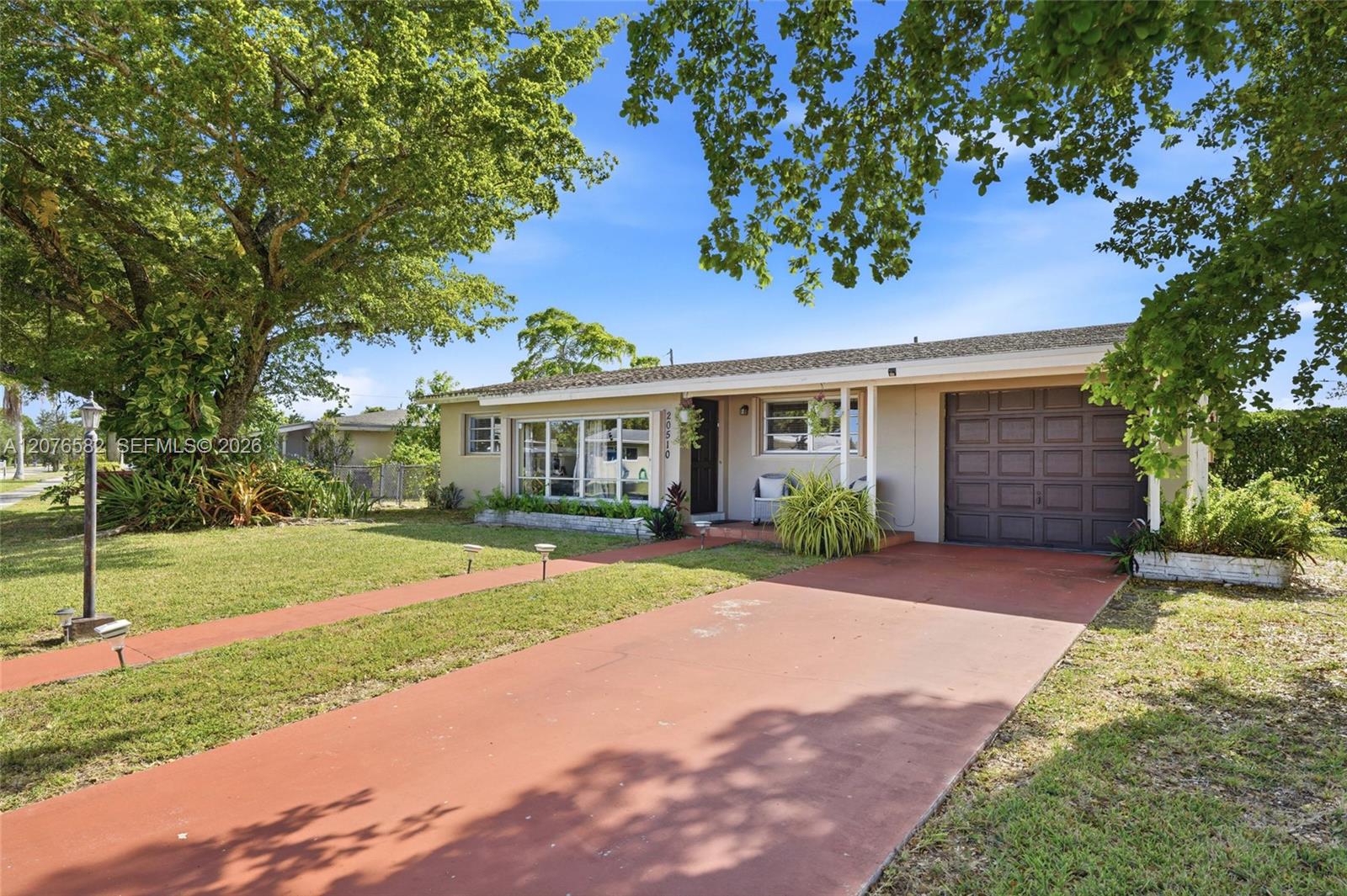 20510 Jacaranda Road Property Photo 5