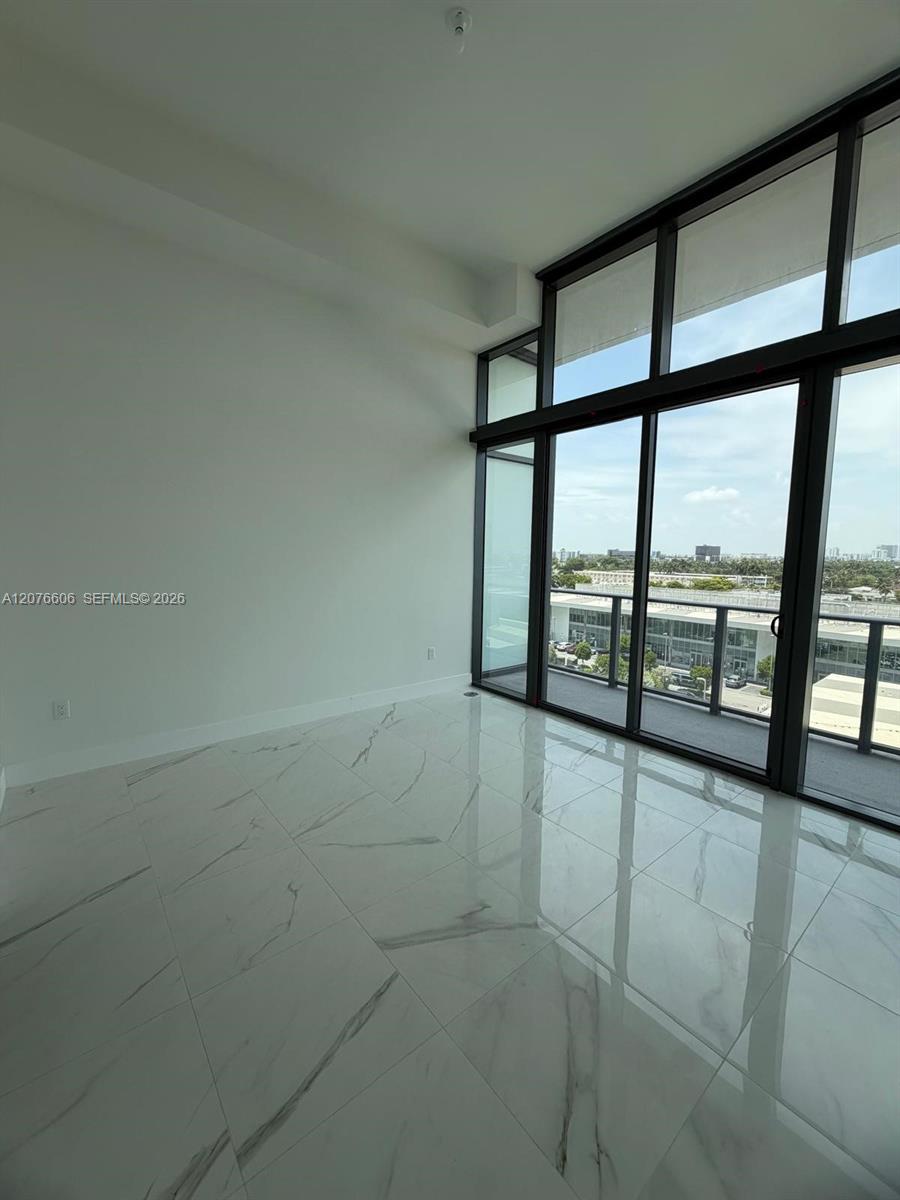 1170 E Hallandale Beach Boulevard 607 Property Photo 6
