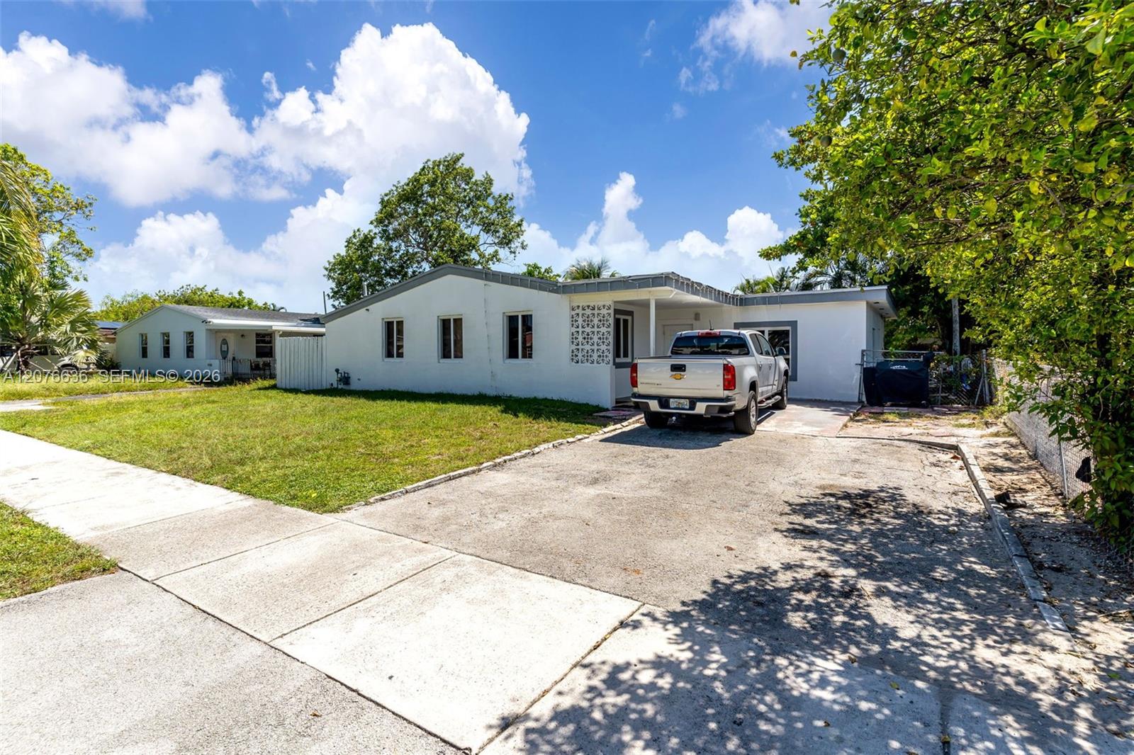 A12076636 Property Photo 1