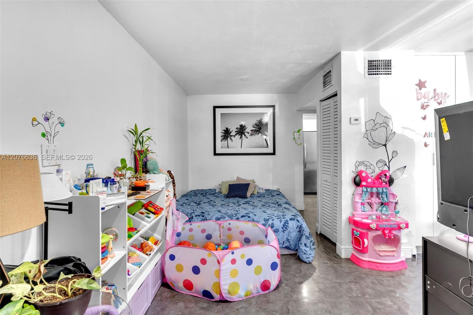 A12076636 Property Photo 7