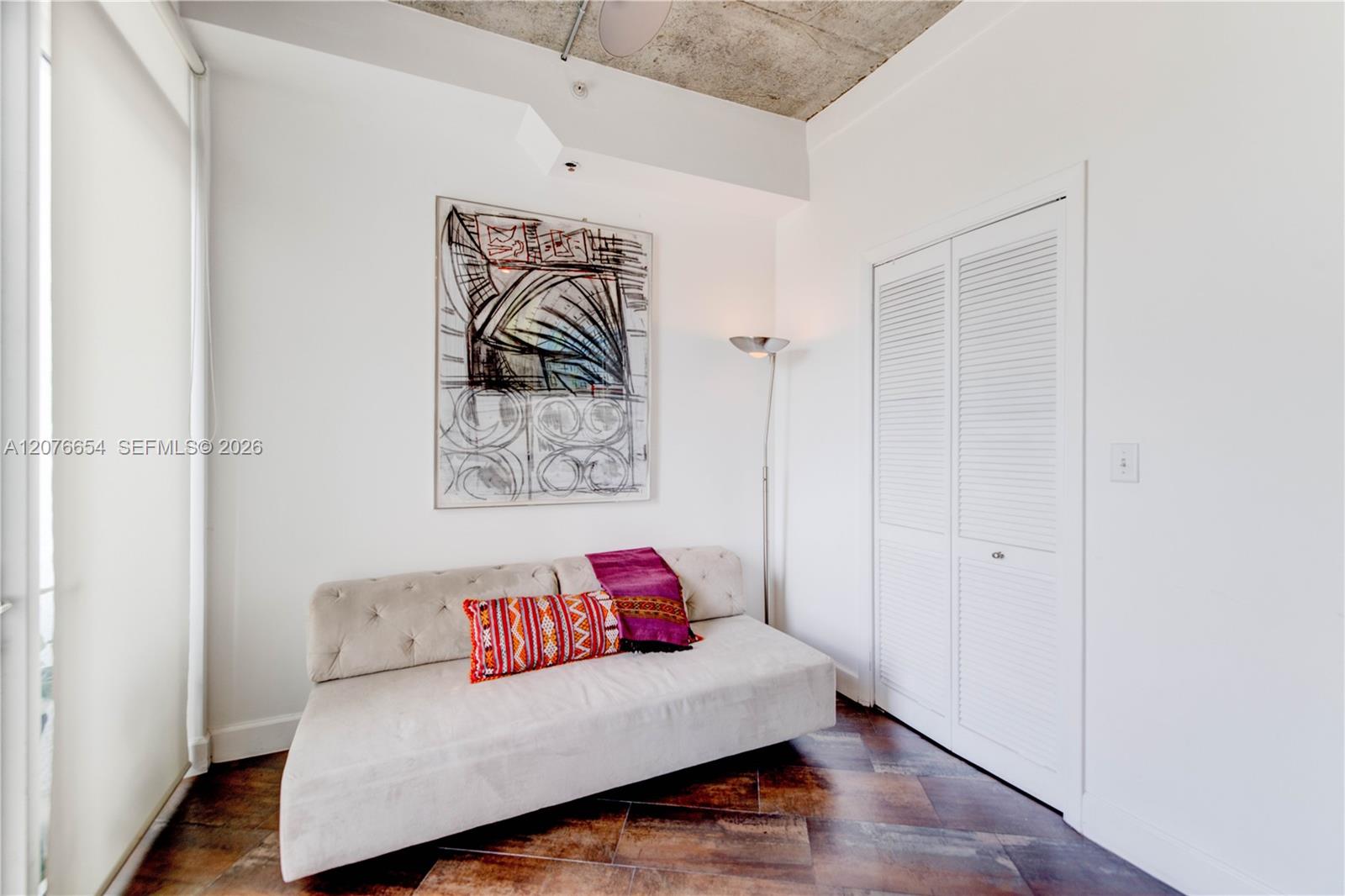 10 S River Drive Phii08 Property Photo 20