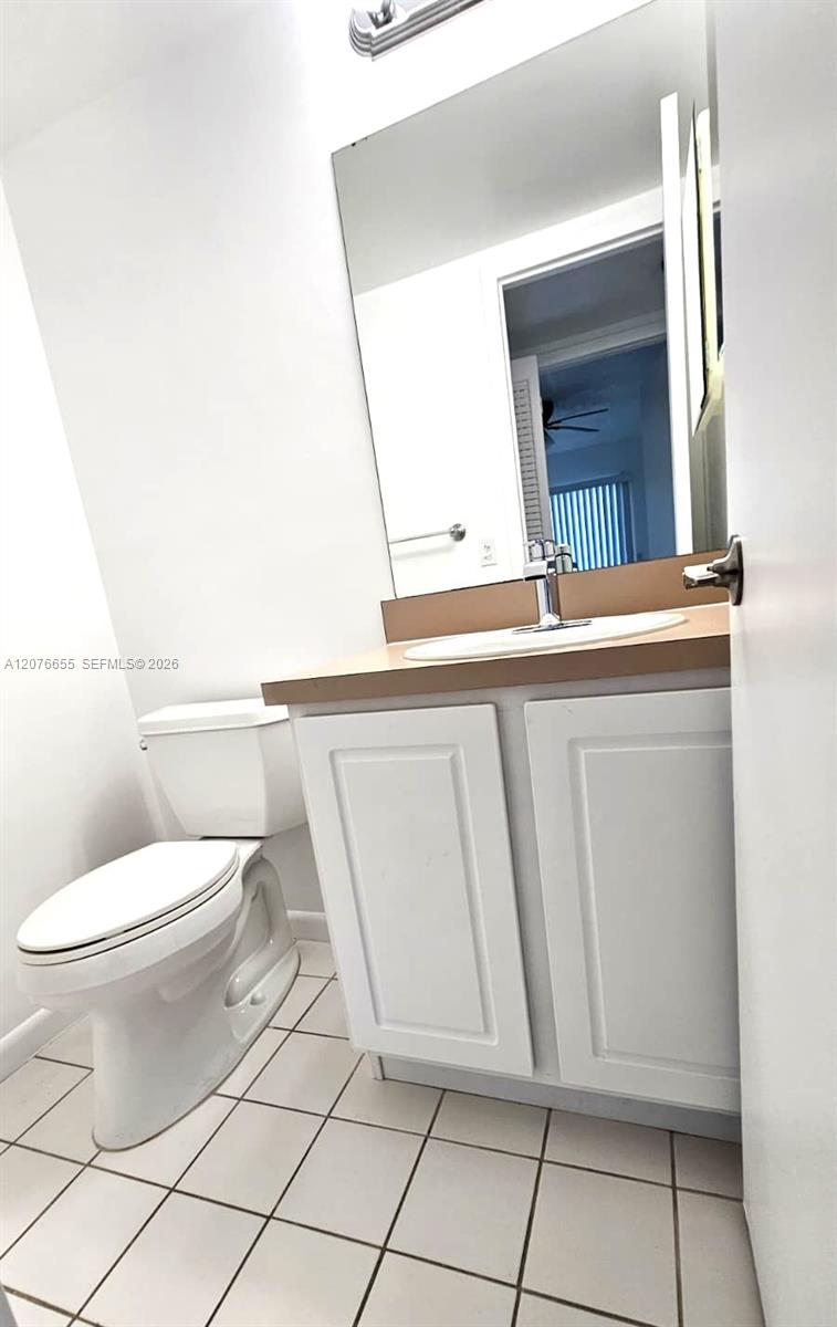 4034 Exeter B 4034 Property Photo 13