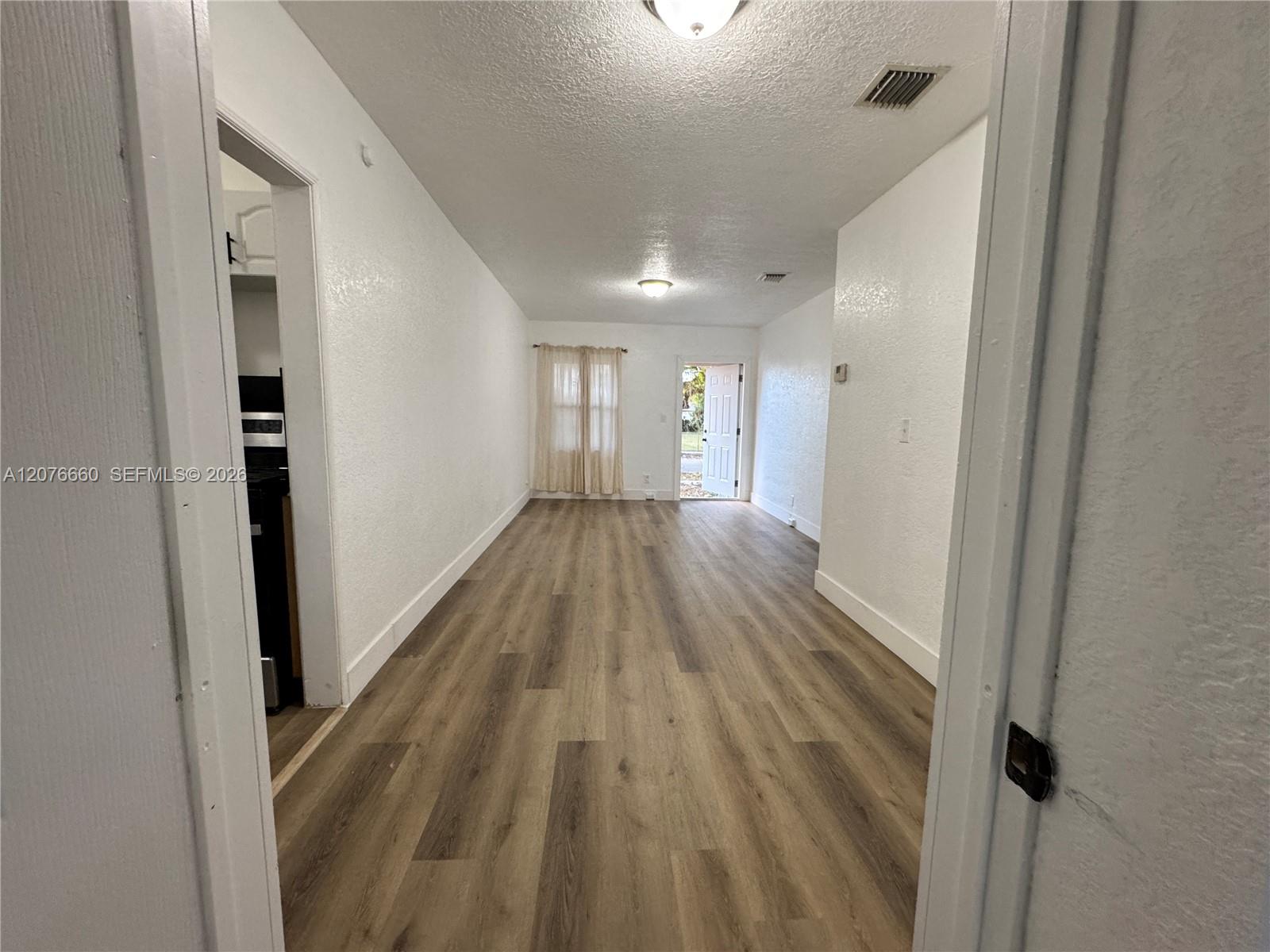748 Ne 127th Street Property Photo 2