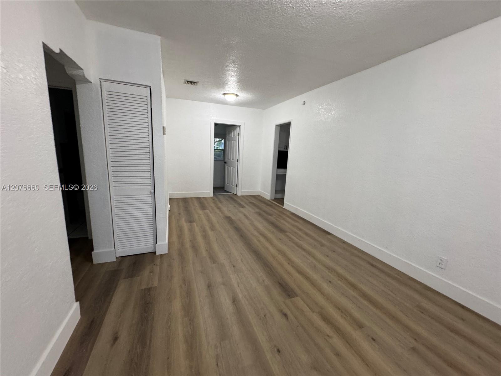 748 Ne 127th Street Property Photo 3