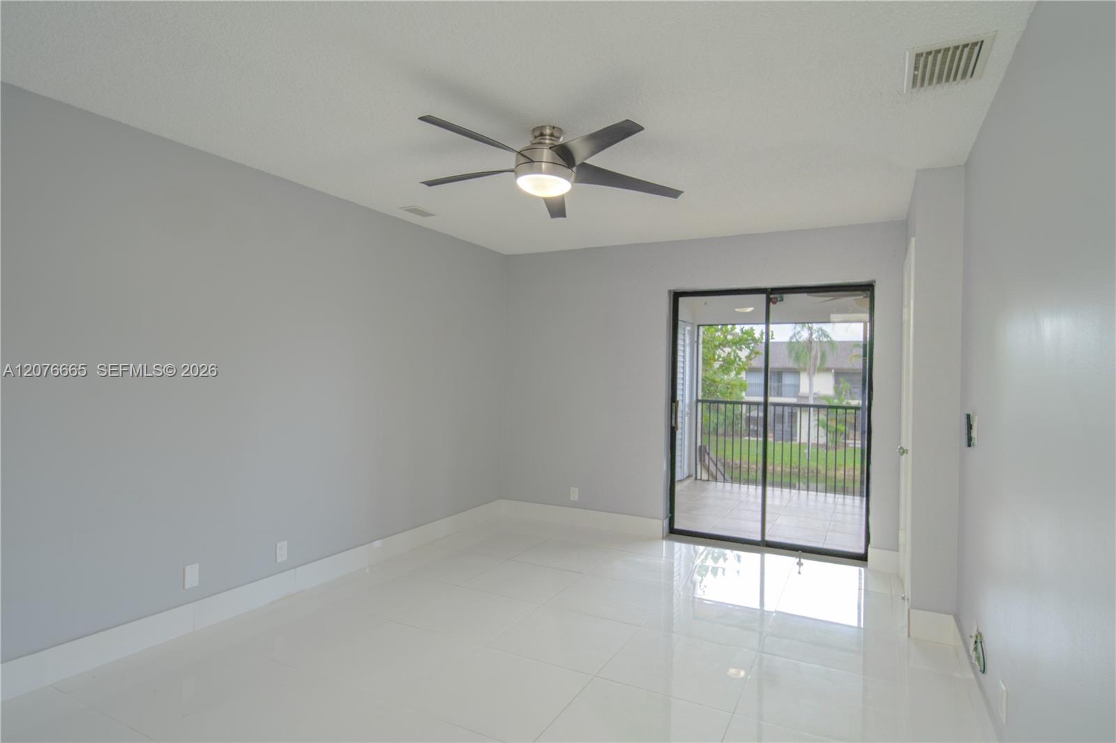 3745 Cocoplum Circle 3561 Property Photo 6