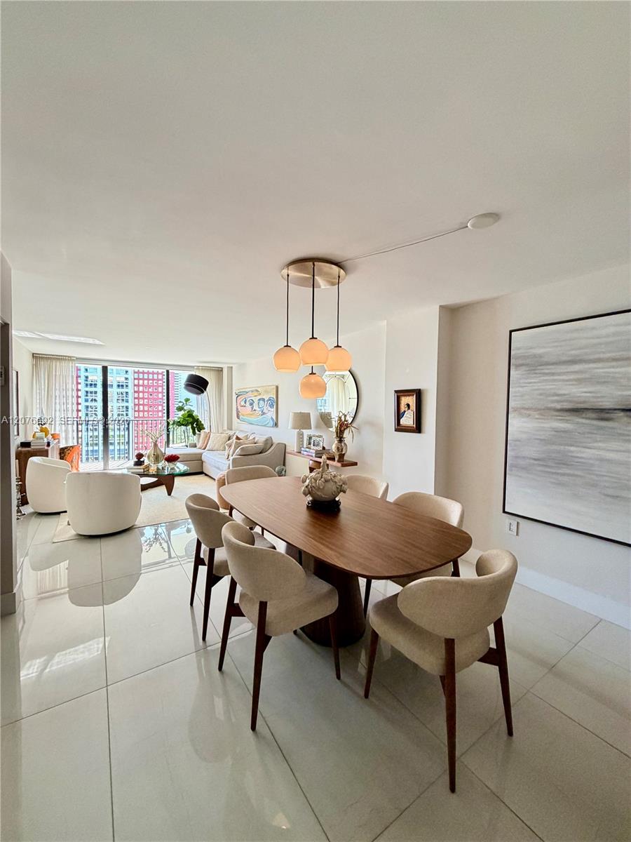 1450 Brickell Bay Drive 1410 Property Photo 5