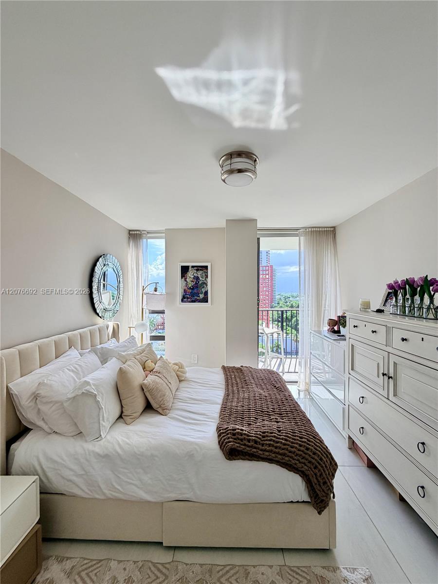 1450 Brickell Bay Drive 1410 Property Photo 11