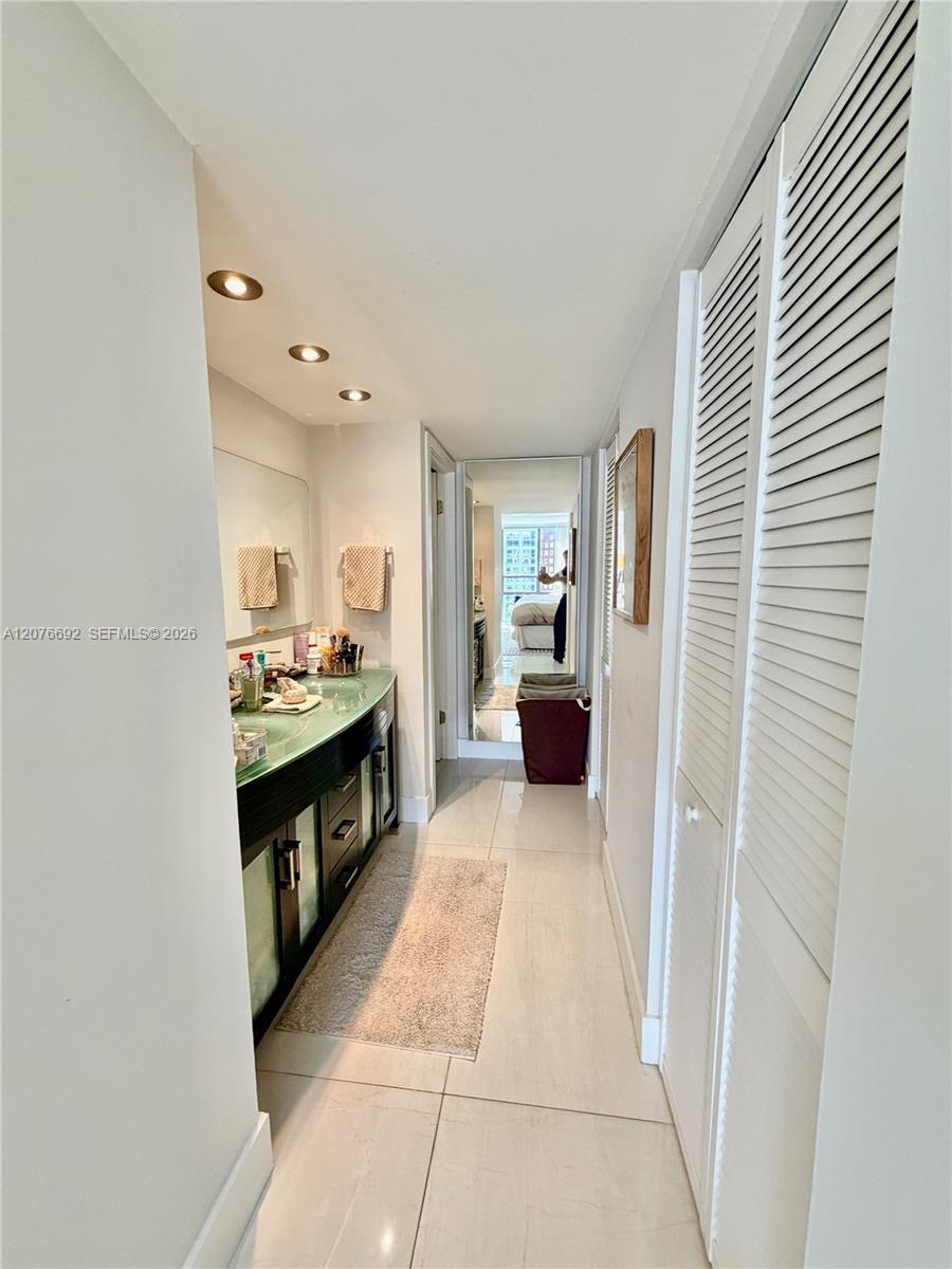 1450 Brickell Bay Drive 1410 Property Photo 15