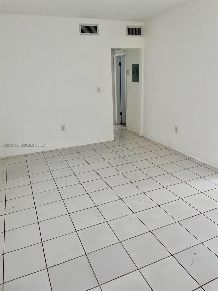 A12076709 Property Photo 1