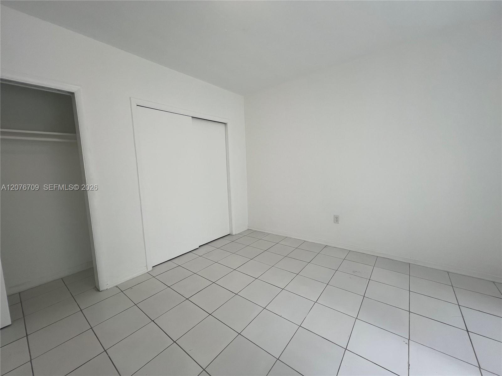 A12076709 Property Photo 13