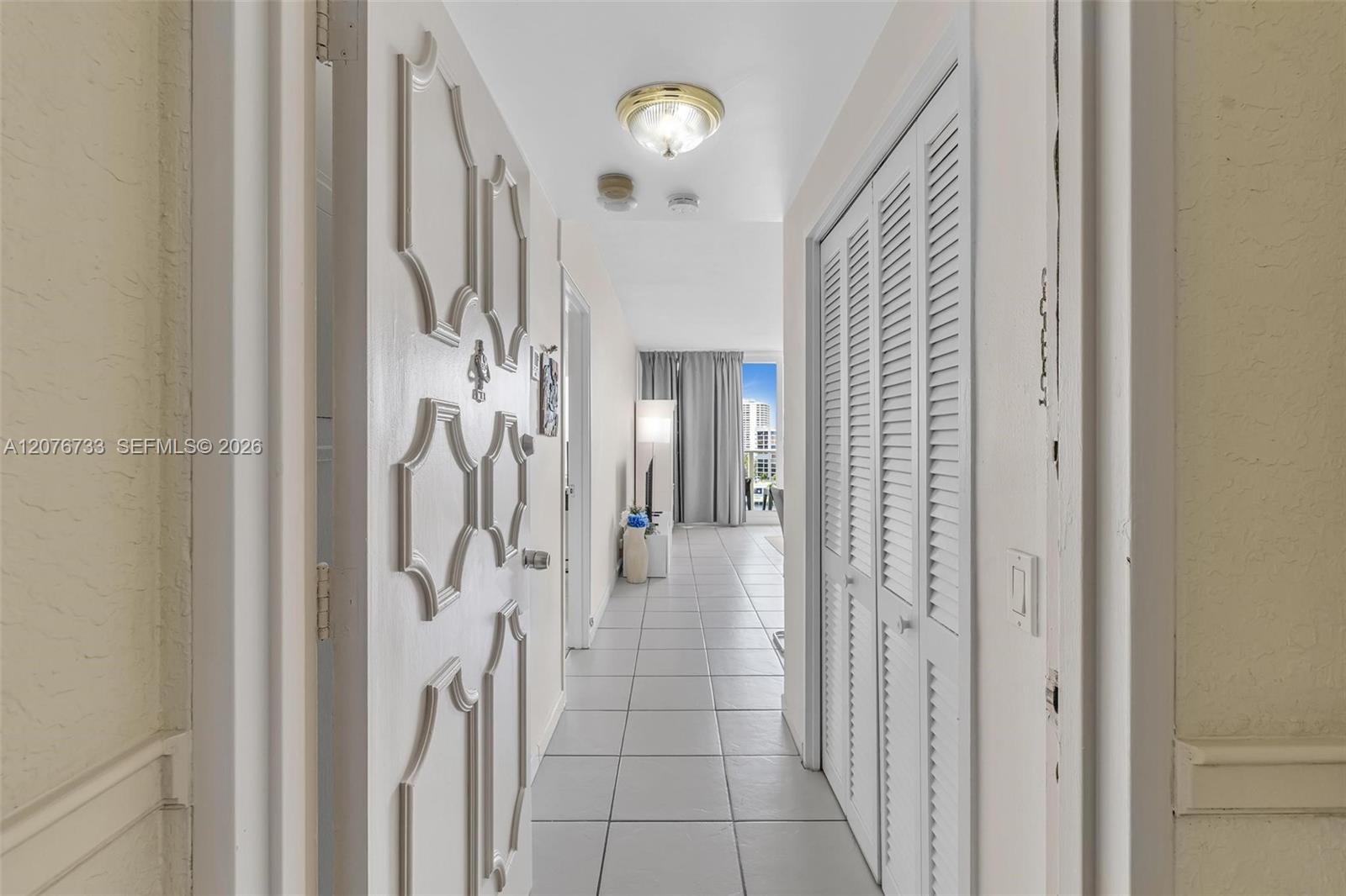3505 S Ocean Drive 804 Property Photo 8