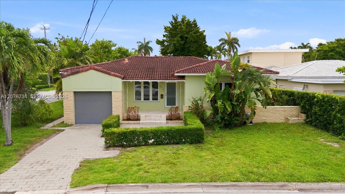 8975 Froude Avenue Property Photo 1