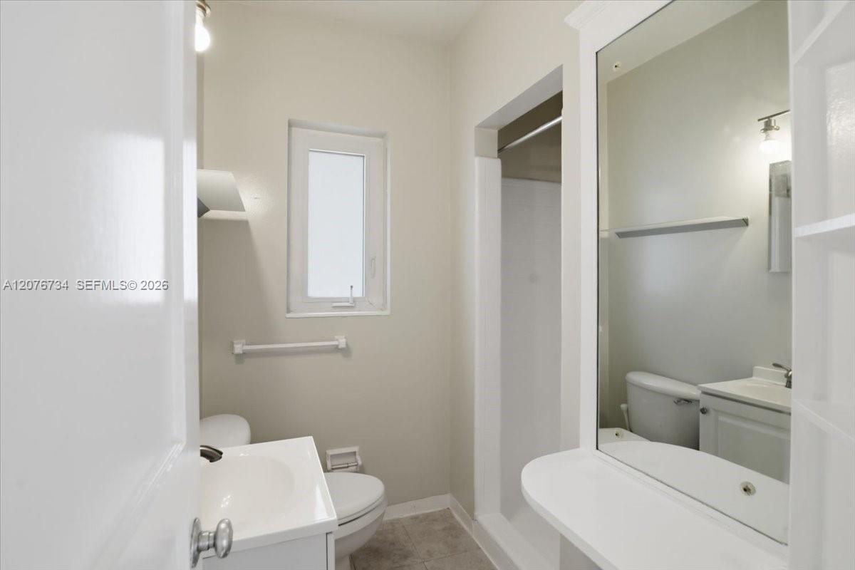8975 Froude Avenue Property Photo 23