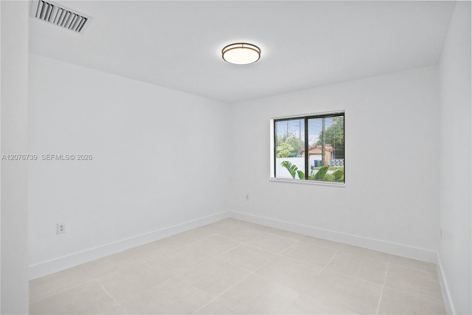 5817 Nw 30th Avenue 5817 Property Photo 10