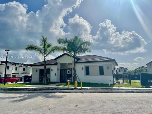 269 Sw 159th Court Property Photo 4