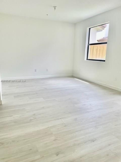 269 Sw 159th Court Property Photo 8