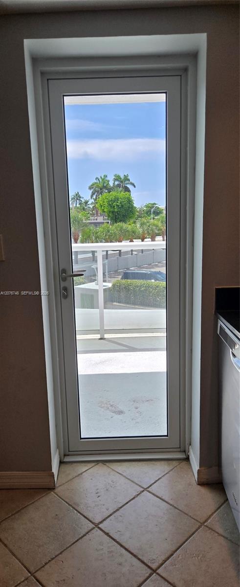 A12076748 Property Photo 6