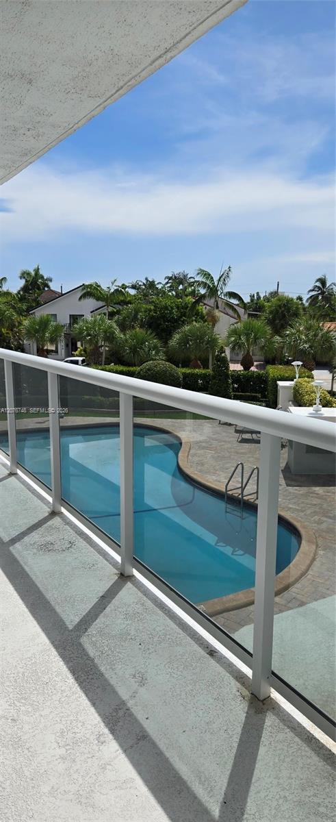 A12076748 Property Photo 24