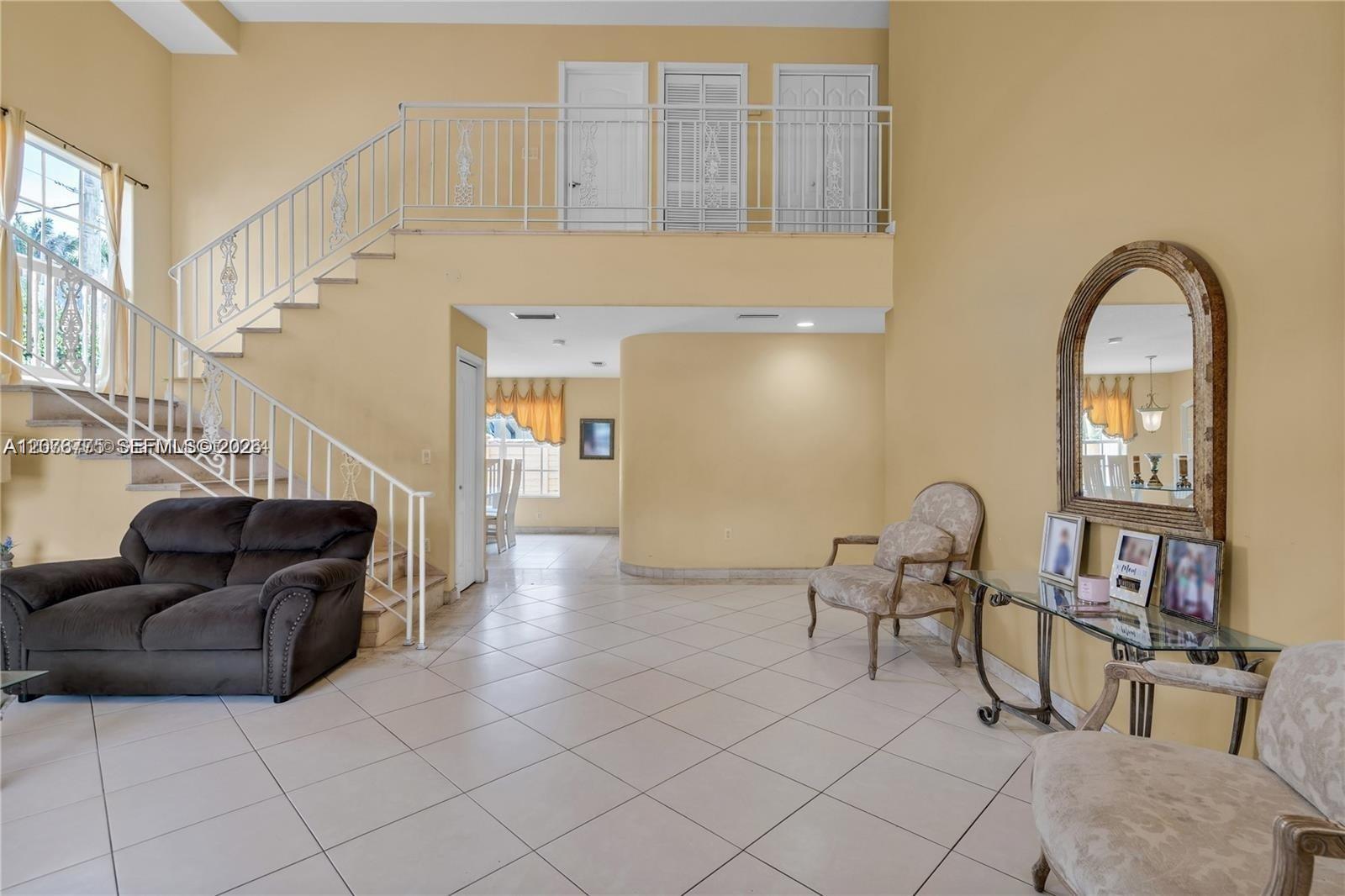 13904 Sw 18th Terrace Property Photo 5