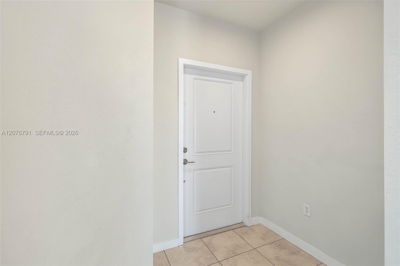 446 Nw 11th Avenue 446 Property Photo 3