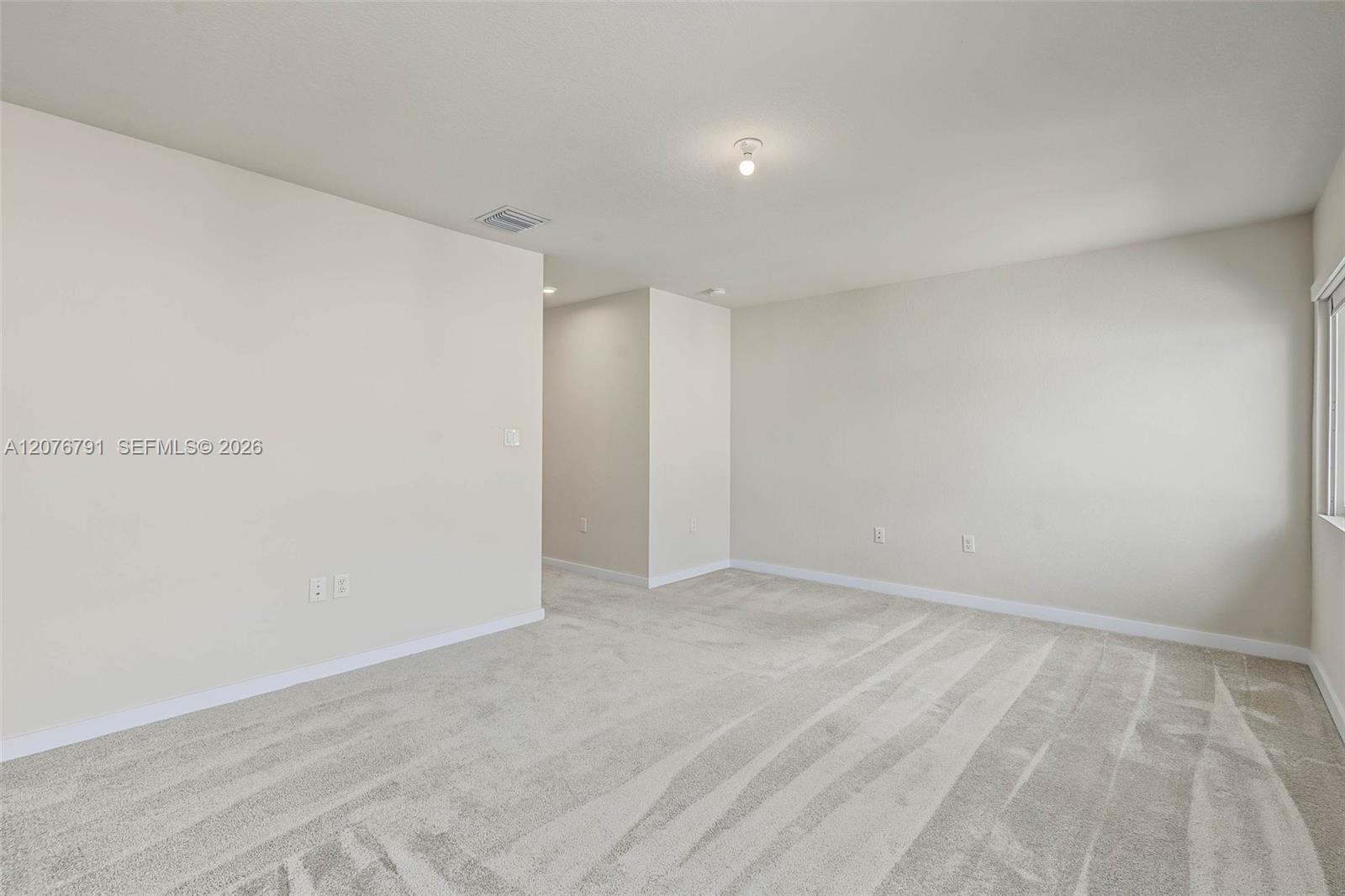 446 Nw 11th Avenue 446 Property Photo 25