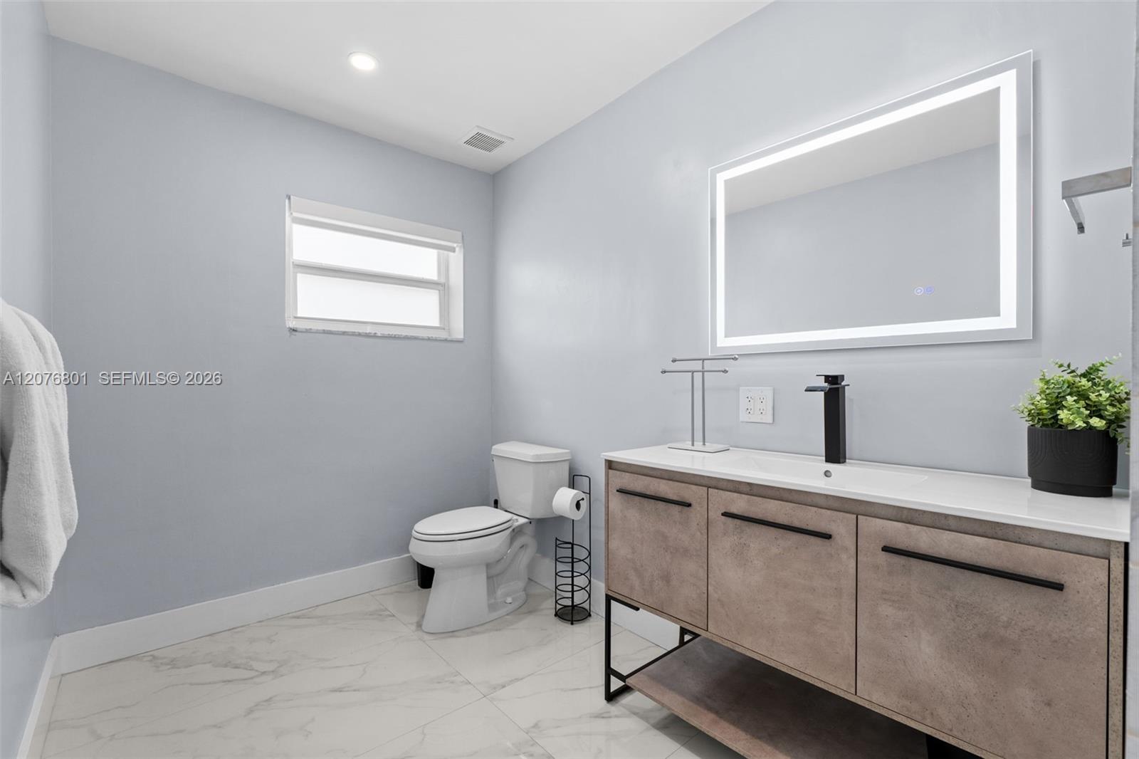 1617 Sw 17th Avenue Property Photo 13