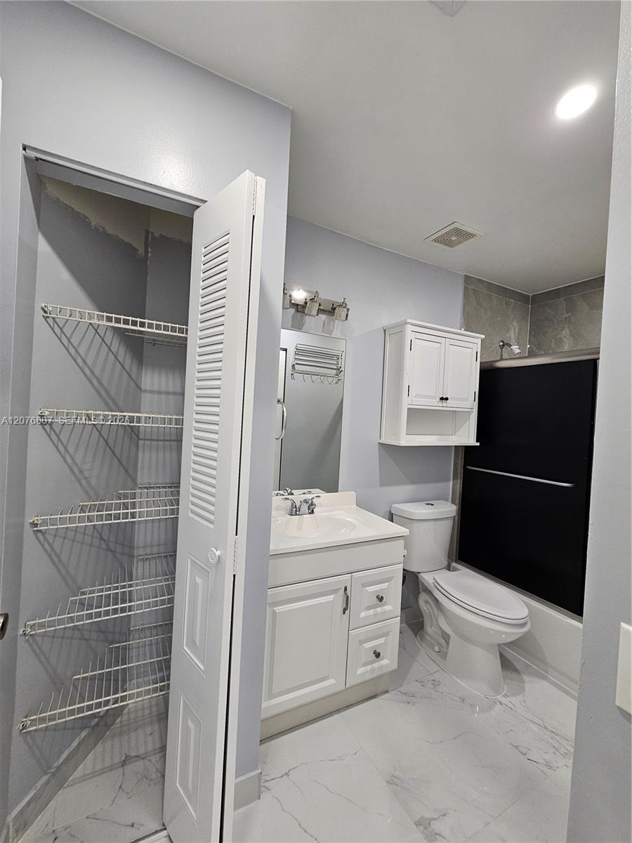9077 Sw 138th Place 9077 Property Photo 10