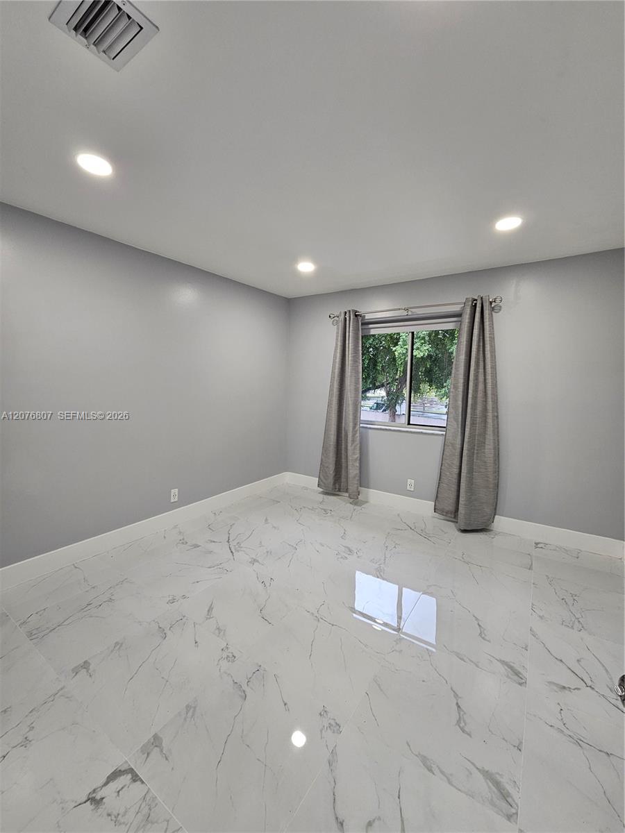 9077 Sw 138th Place 9077 Property Photo 12