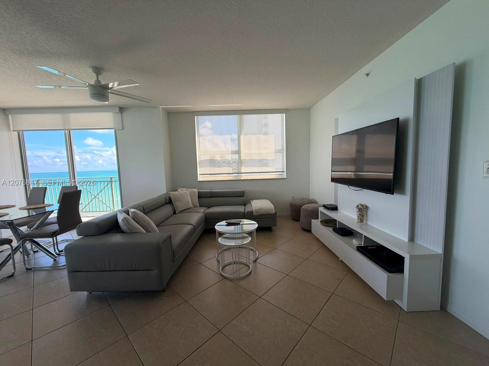 A12076817 Property Photo 12
