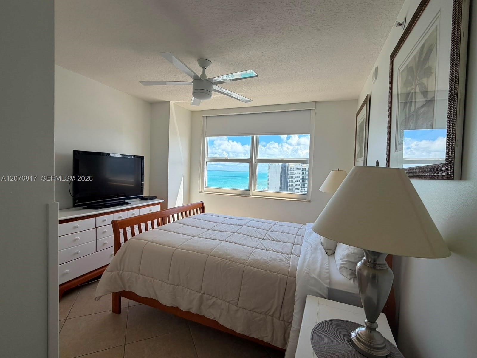 A12076817 Property Photo 22