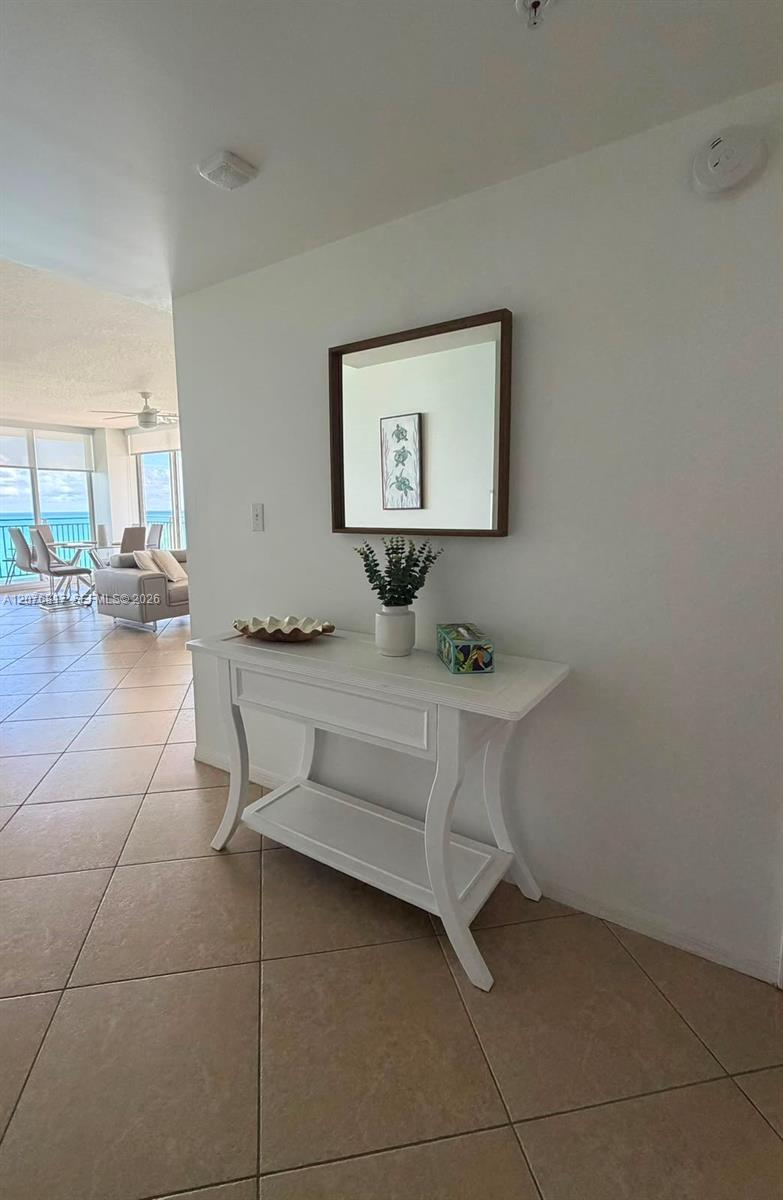 A12076817 Property Photo 25