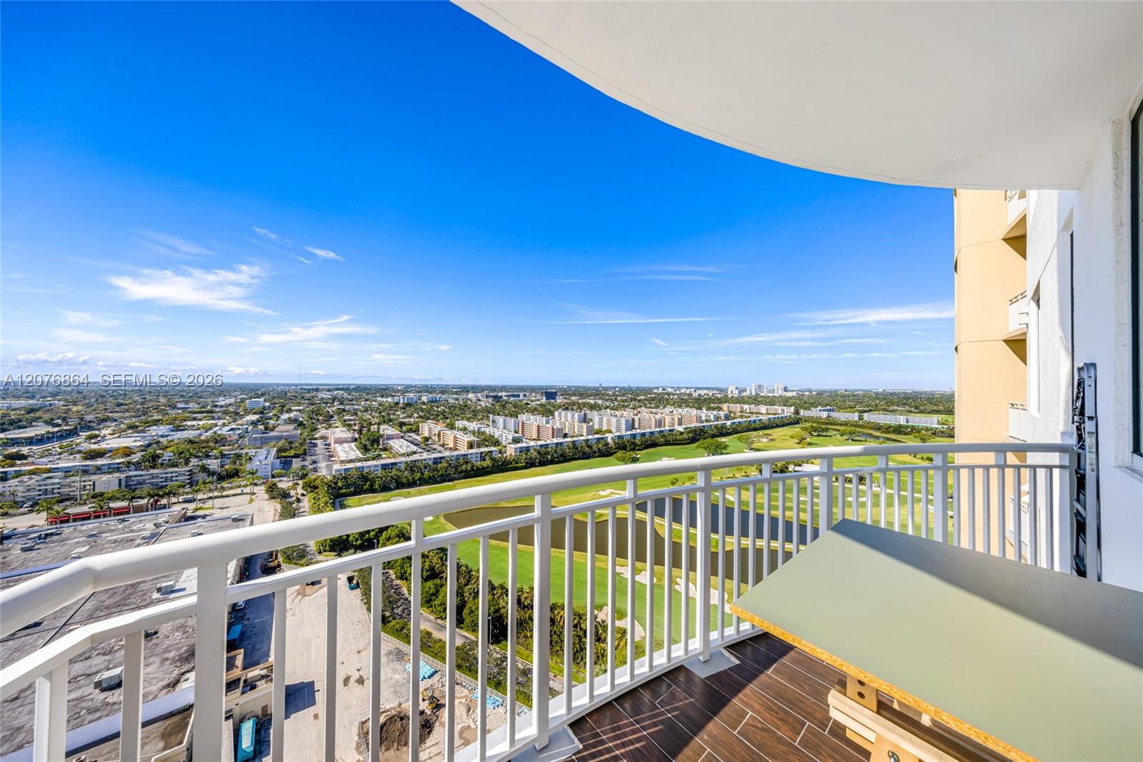 1745 E Hallandale Beach Boulevard 2407w Property Photo 8