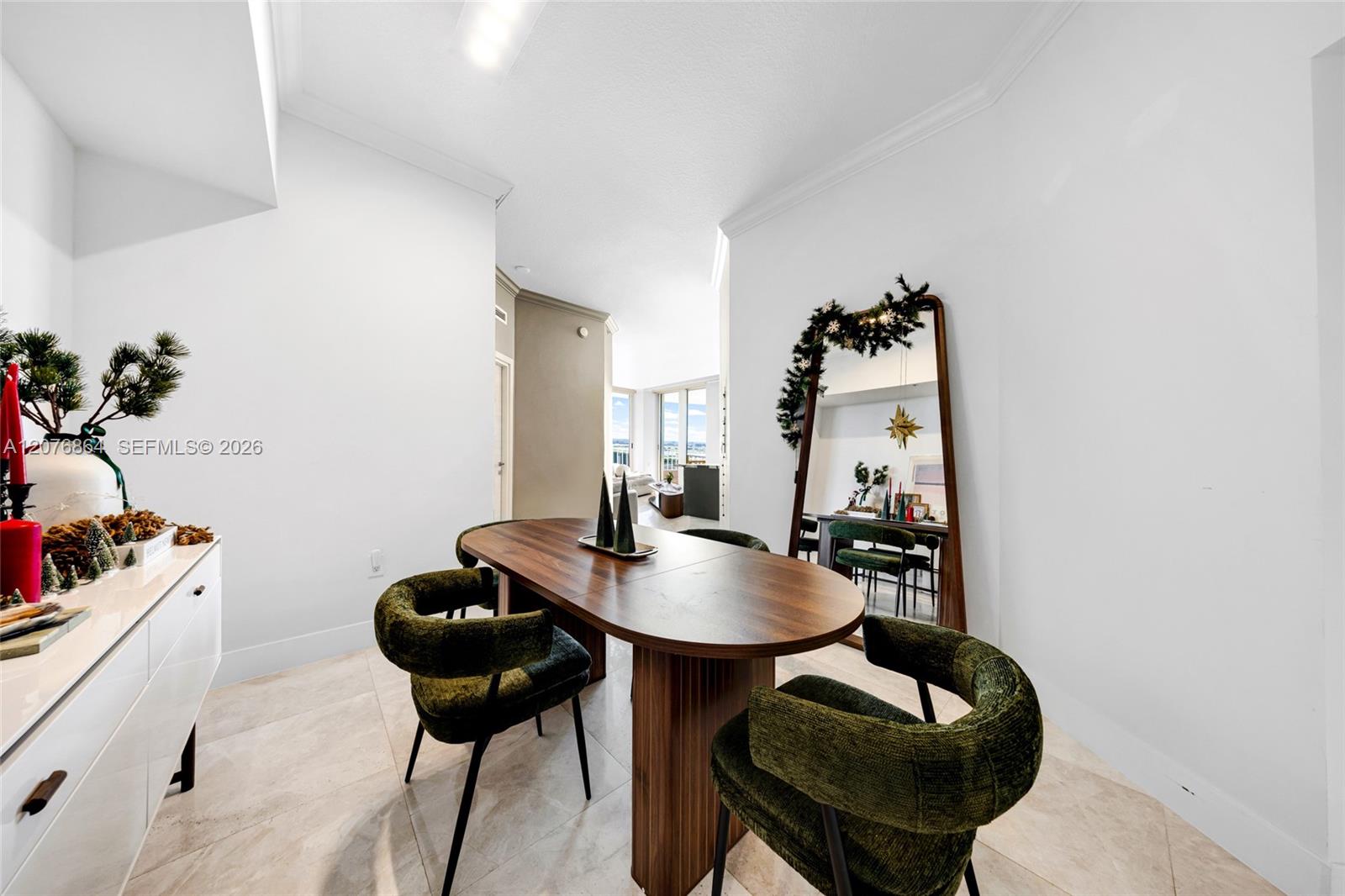 1745 E Hallandale Beach Boulevard 2407w Property Photo 14