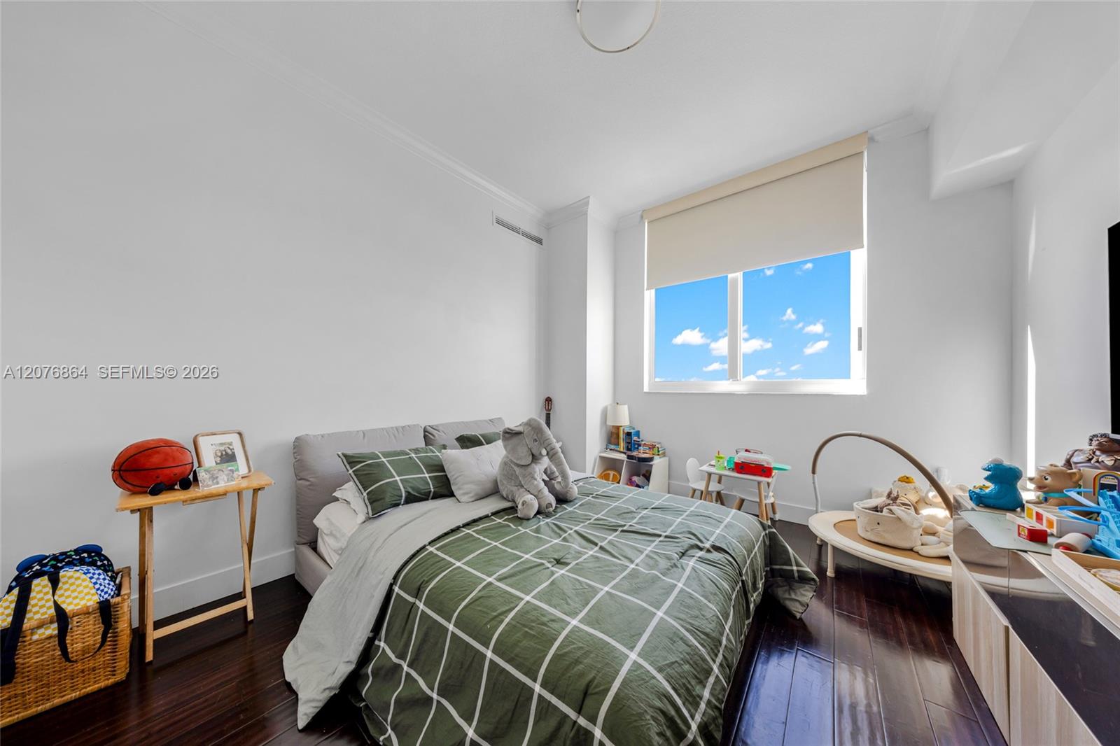 1745 E Hallandale Beach Boulevard 2407w Property Photo 23