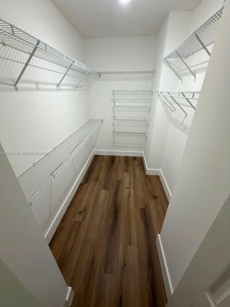 17145 N Bay Road 4202 Property Photo 12