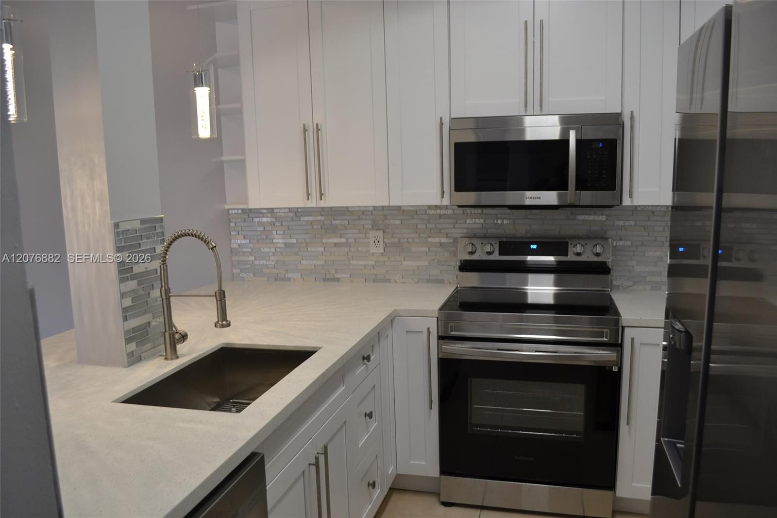 A12076882 Property Photo 9
