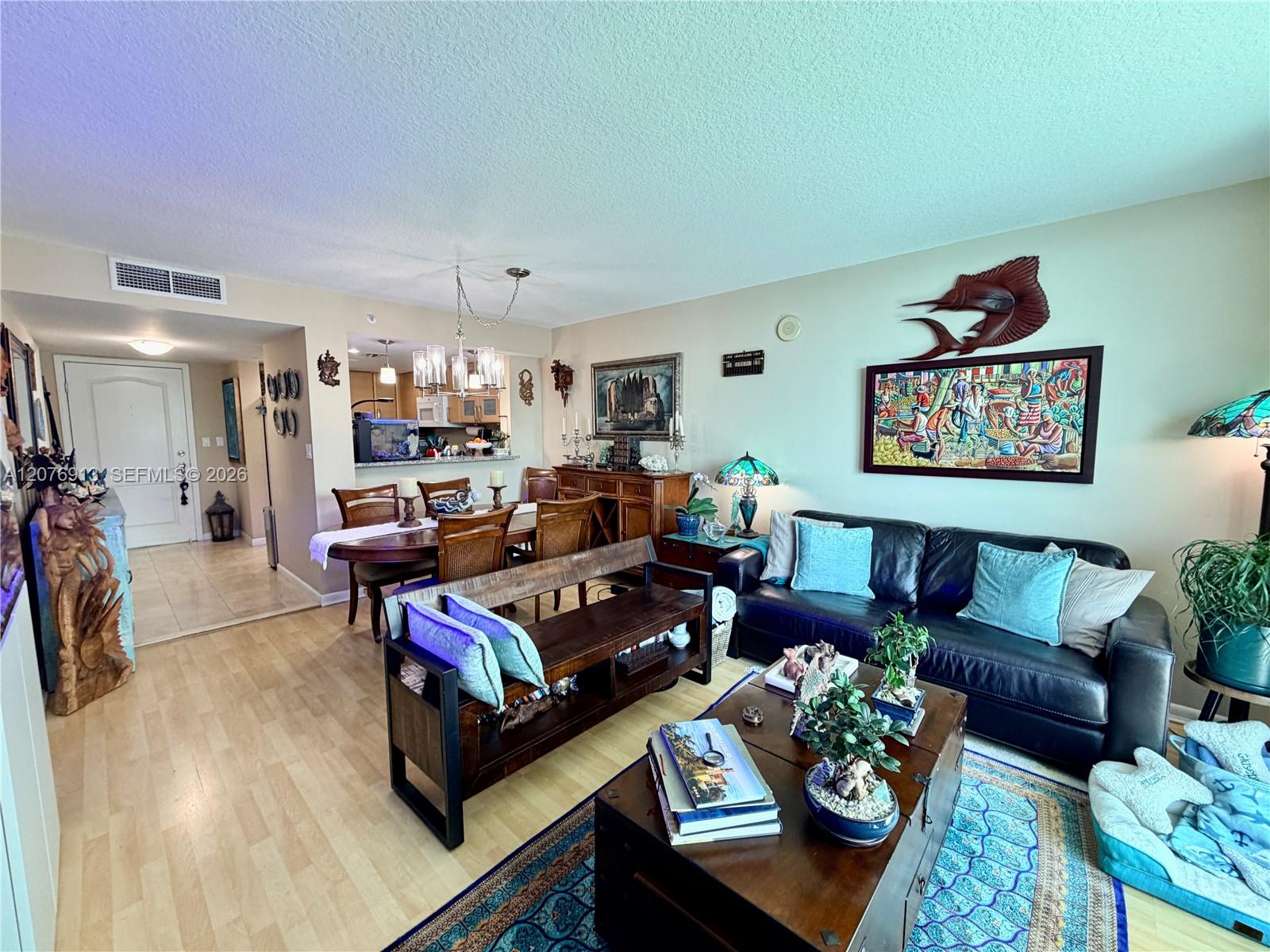 2101 Brickell Avenue 1805 Property Photo 17