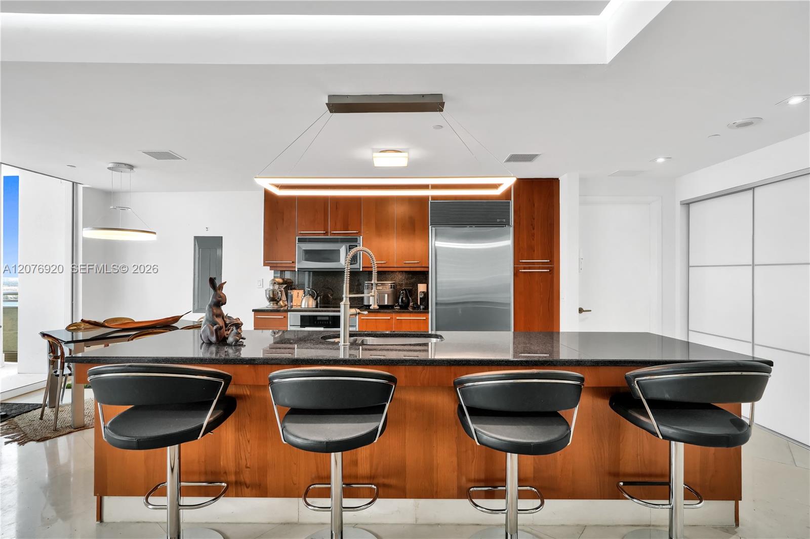 901 Brickell Key Boulevard 1807 Property Photo 11